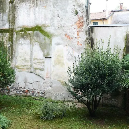 Via 5 Giornate 61 - Center & Free Parking By Rent All Apartment Como